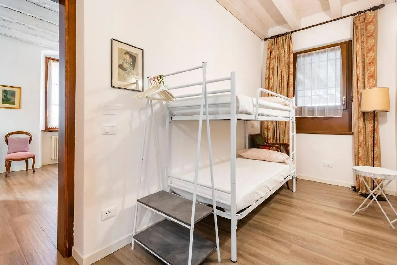 Bed & Breakfast La Cascina Bed&Breakfast Desenzano del Garda
